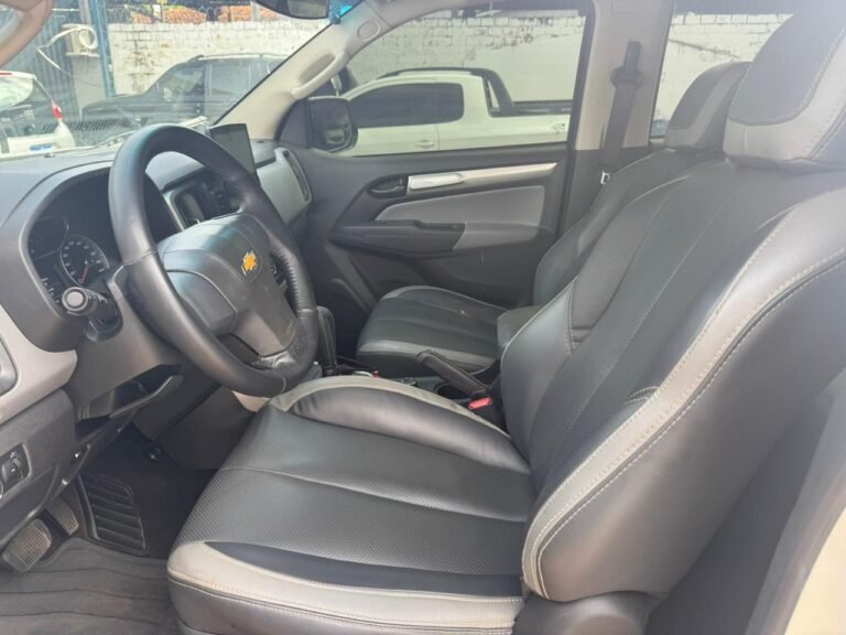 WhatsApp Image 2025-10-10 at 09.54.39