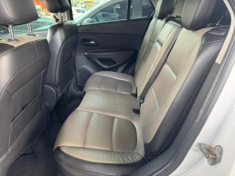 WhatsApp Image 2025-10-29 at 09.53.11 (2)